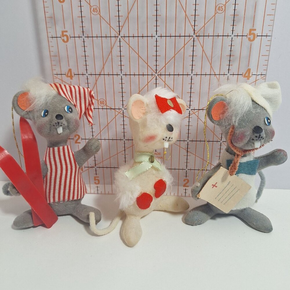 3 Vtg Flocked Mouse Mice Lot 4" Christmas Ornaments White Gray Nurse Adorable! - Picture 11 of 11